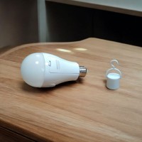 Светодиодная лампочка с аккумулятором автономная аварийная лампа Arexes 20W E27 3 режима свечения с патроном