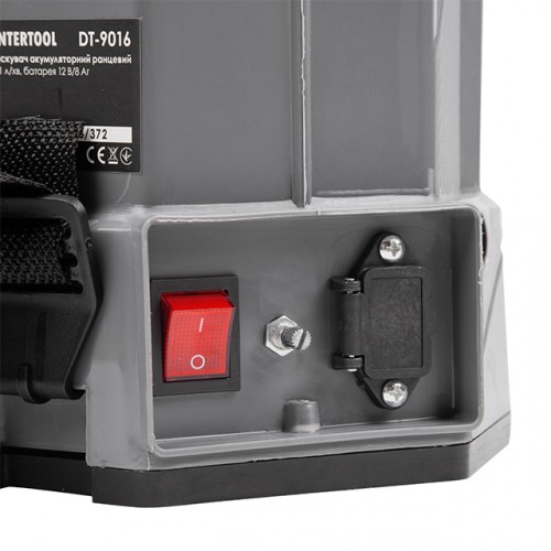 Опрыскиватель аккумуляторный ранцевой 16 л, 3.1 л/мин, батарея 12 В/8 Аг INTERTOOL DT-9016